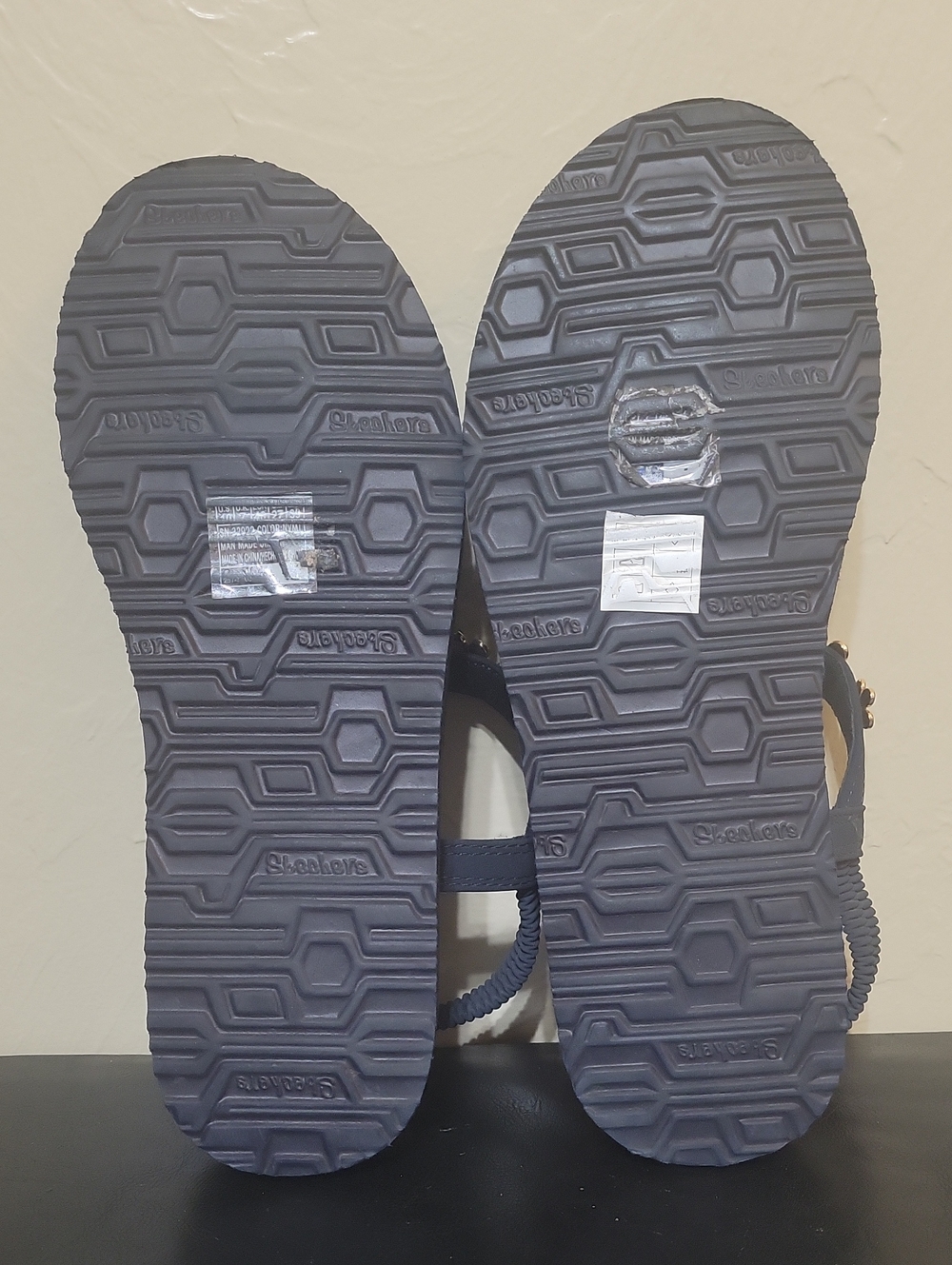 Skechers Meditation Glass Daisy Navy Multi Slingback Thong Sandals Women's Sz 10 - Picture 4 of 4